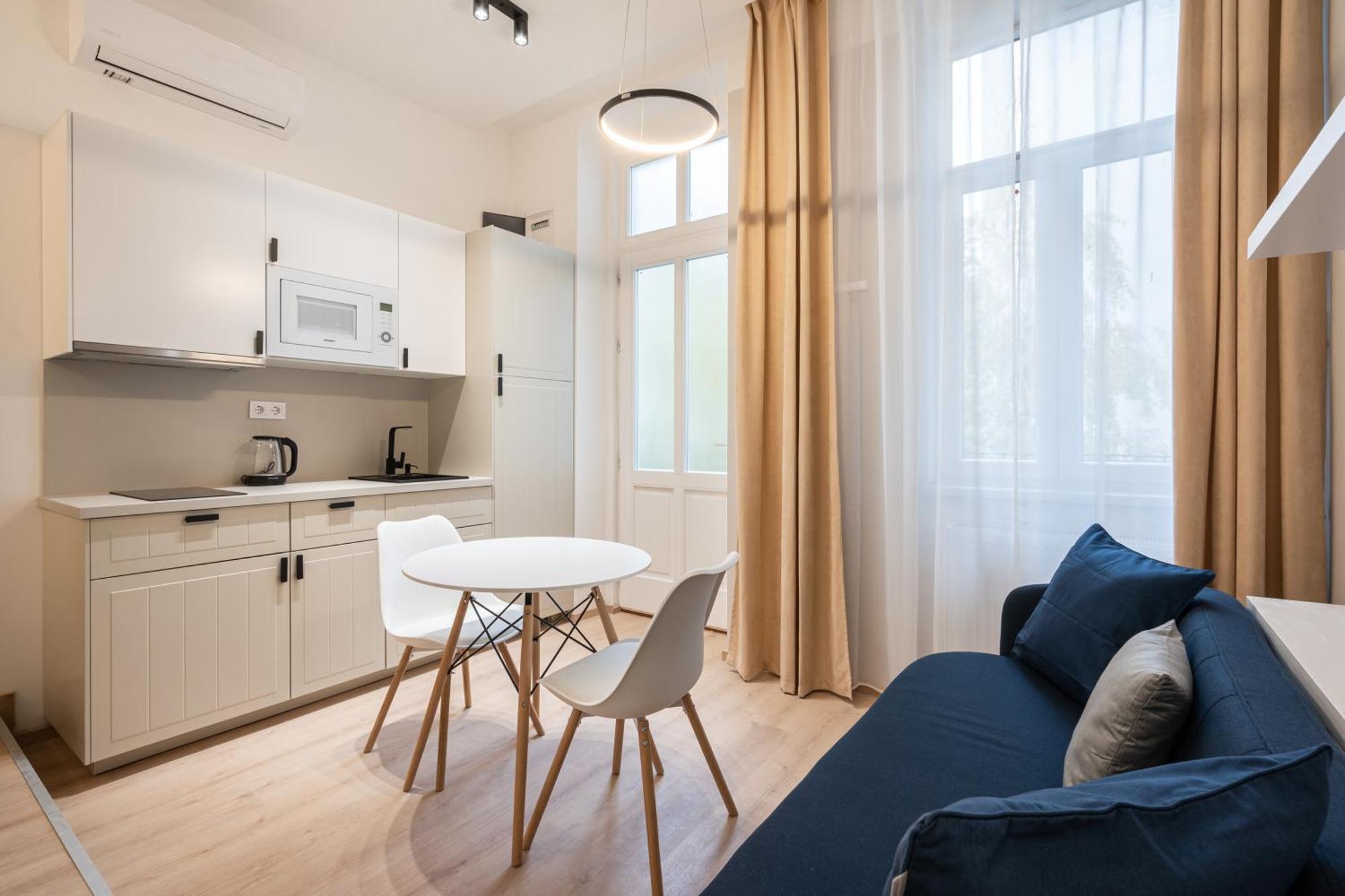 N36- Boutique Apartments, Best Location, By Bqa Budapest Room photo